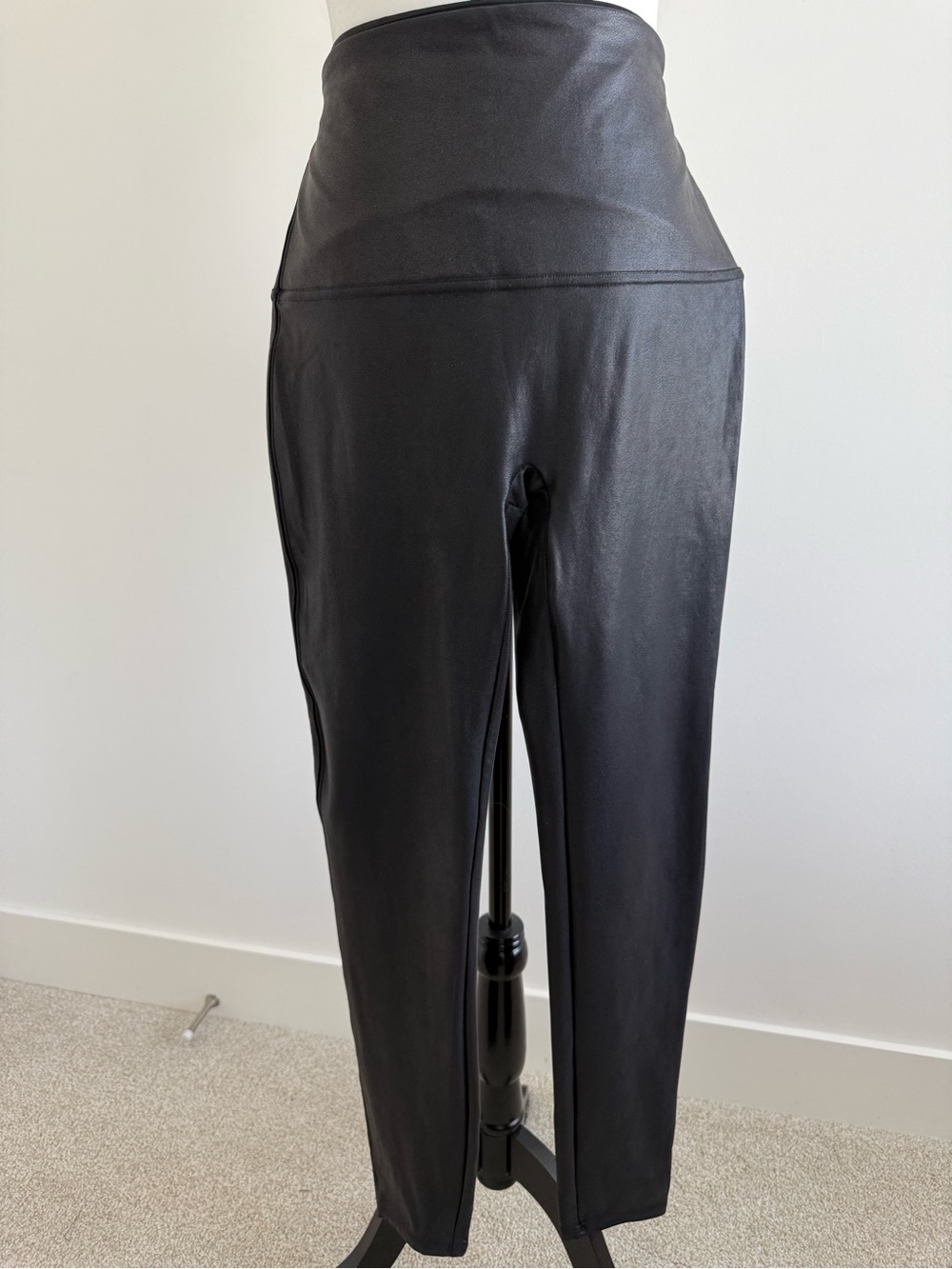 SPANX Black High-Rise Shapewear Leggings
